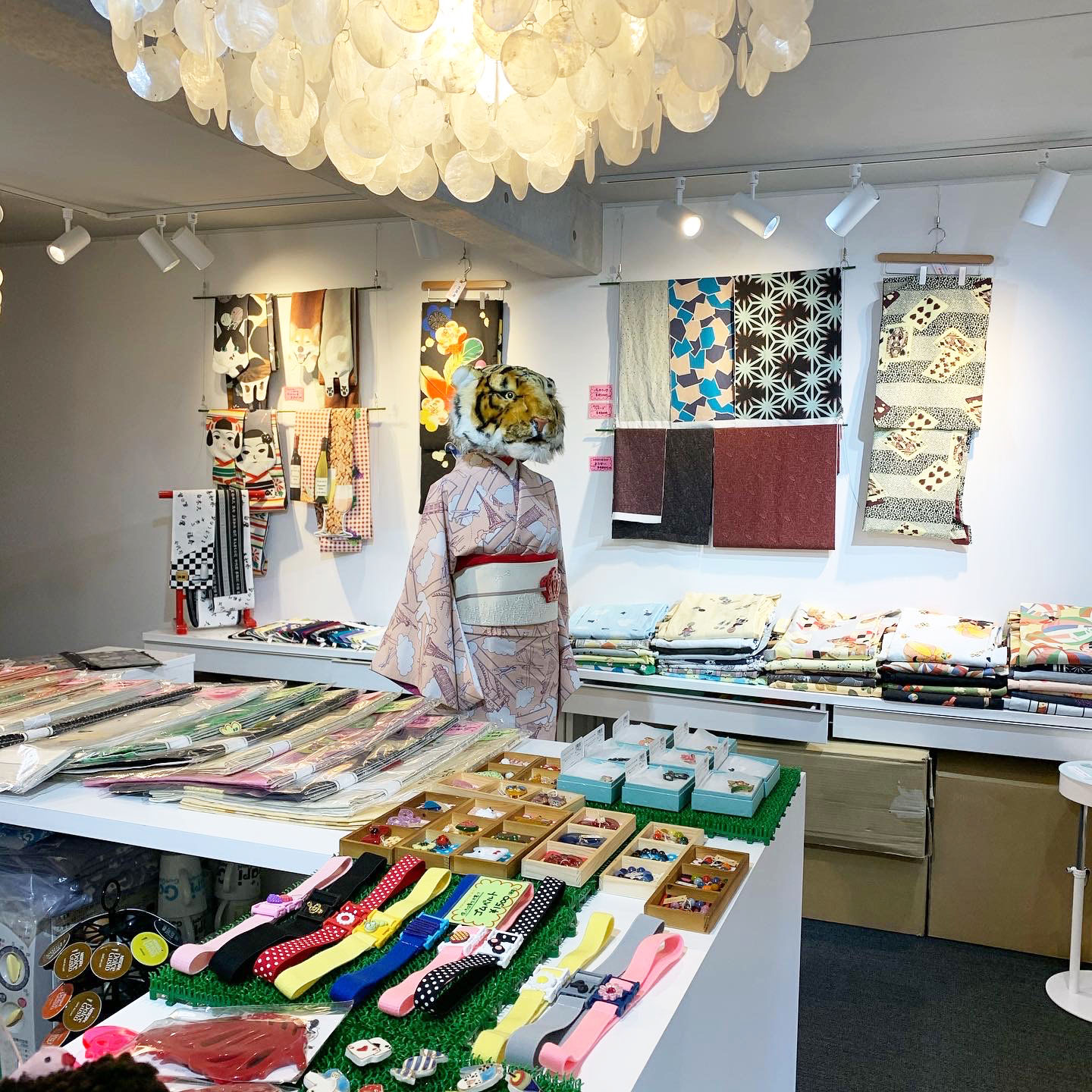 サロンドハピネス展